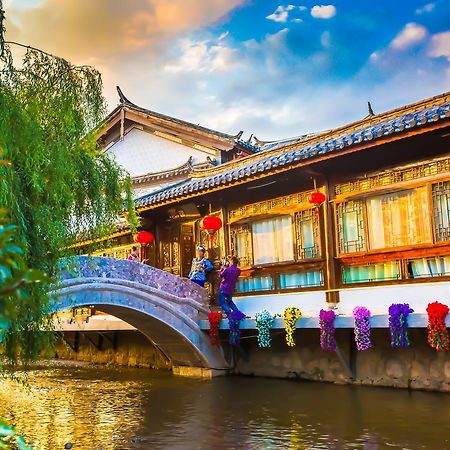 Love Cloud Boutique Chain Hotel In The Water Side Lijiang  Exterior photo