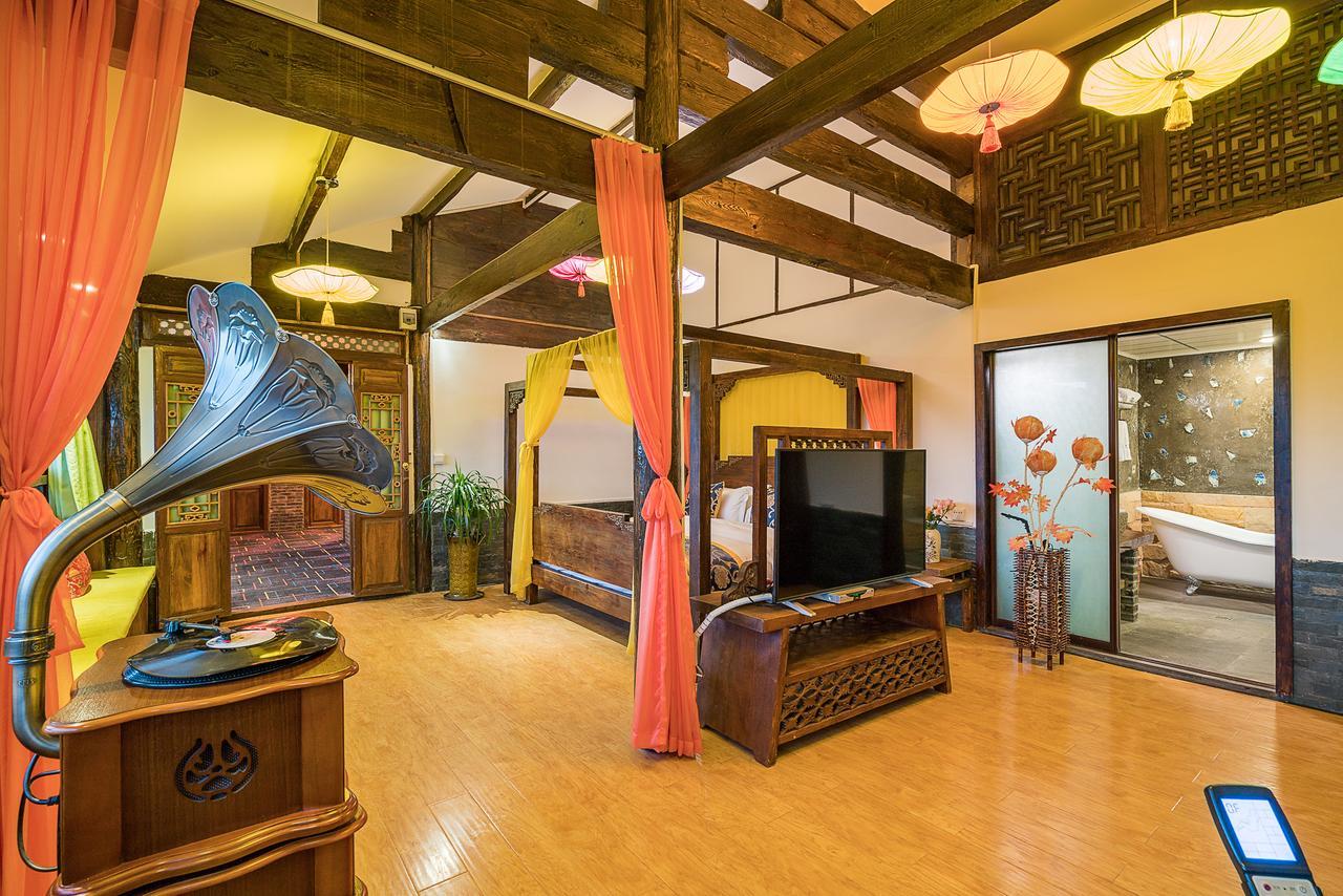 Love Cloud Boutique Chain Hotel In The Water Side Lijiang  Exterior photo